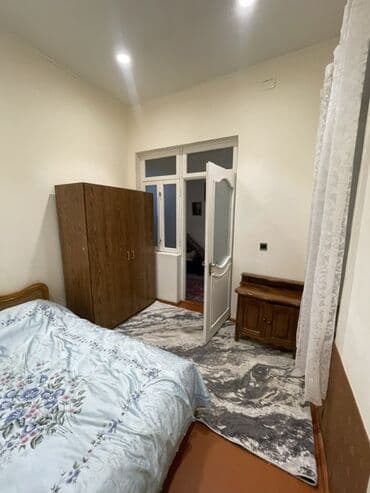 şəhərdə kirayə evlər: Bakı şəhərində 8 Noyabr proskektinini Kazlmağa Kazımov kücəsinən — 4