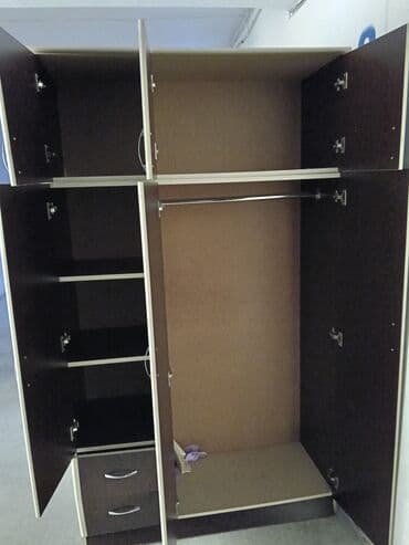 ev üçün güzgü: İşlənmiş, Açılan, 3 qapılı Düz dolab, Şifonyer, Azərbaycan — 4