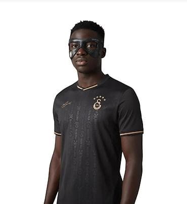 lasin şortik: •Orijinaldır, sifarişlə 2 həftəyə gətirilir❗️ •Razmerləri var, şortik — 1