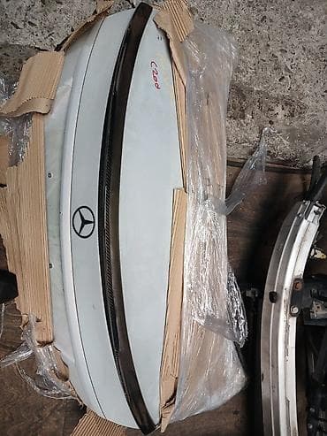 W205 baqaj spoileri karbon cati qirigi yoxdu qiymetle bagli əlaqə
