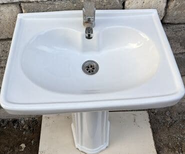 мойка шкаф для кухни: Ağ rəngli, keramika materialından hazırlanmış, ayaqlı lavabo. Bu — 2