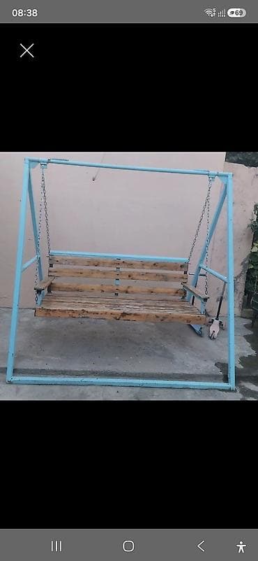 Yelencek qalin demirden di bineqedidedi