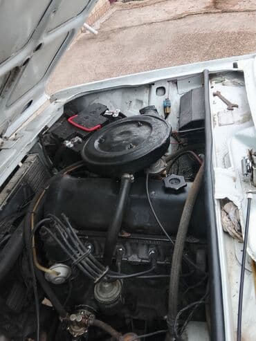 chevrolet cruze 2019 qiymeti: VAZ (LADA) 2107: 1.6 l | 1988 il 74046 km Sedan — 6