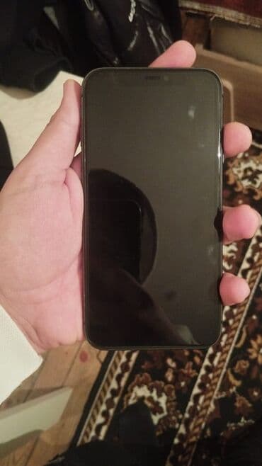 Apple iPhone: IPhone 12, 128 GB, Qara, Face ID — 2