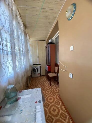 mingecevirde menziller: Salam, Seherin tam merkezinde 21 nomreli Mektebdnen uz uze5mertebeli — 4