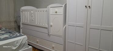 Yemək masaları, oturacaqları: Təzə haldada hec bir defekti yox təmiz türk malı Ünvan Nərimanov — 4