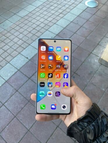 google pixel 6 pro: Infinix Note 30 Pro, Sensor — 9