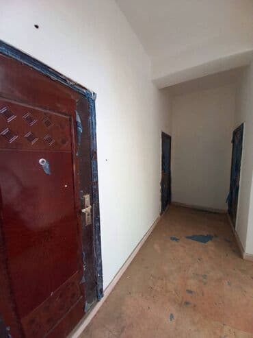 hovsanda obyekt satılır: Xətai rayonu, Yeni Əhmədli qəsəbəsi Şıxlınski küçəsi, Əsas mərkəz — 24