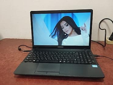 Samsung, 15.6 ", Intel Core i5, 512 GB