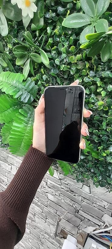 telfolar: IPhone 11, 128 GB, Ağ, Zəmanət — 6