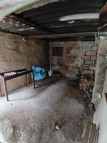 cay evi: 🏡 Təcili Satılır! Geniş və rahat yaşayış üçün ideal həyət evi — 4
