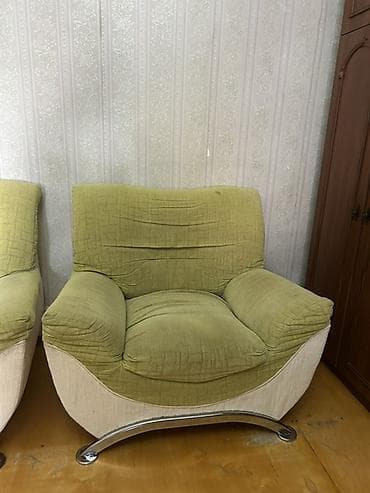 carpayi tek: İşlənmiş, Divan, 2 kreslo, Divan, Bazasız, Açılmayan — 2