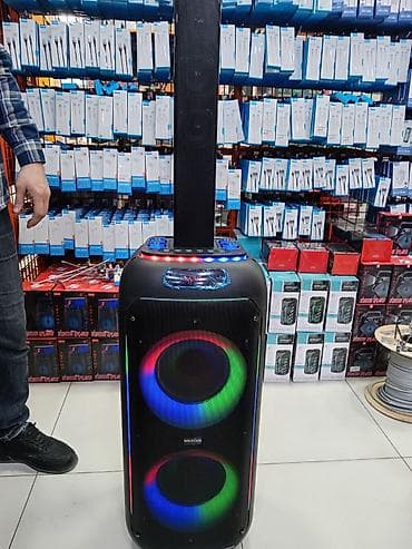 Микрофоны: Karaoke kalonka mikrafonlu blutuzlu yenidir. Magazadan satişdir — 2