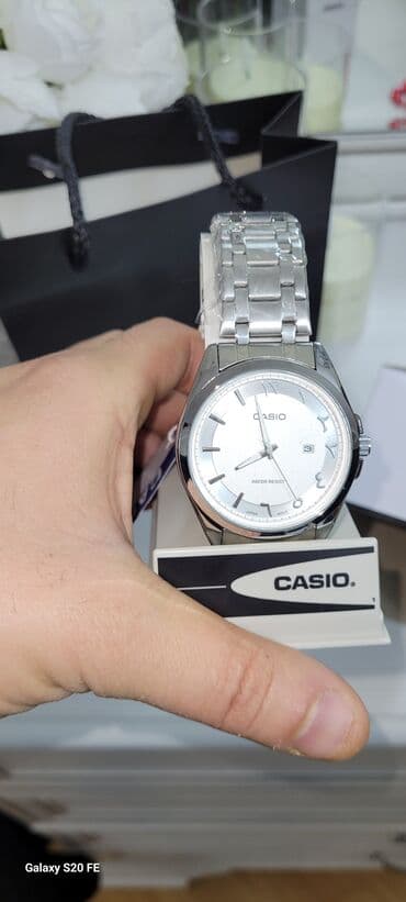 Qol saatı, Casio, rəng - Gümüşü