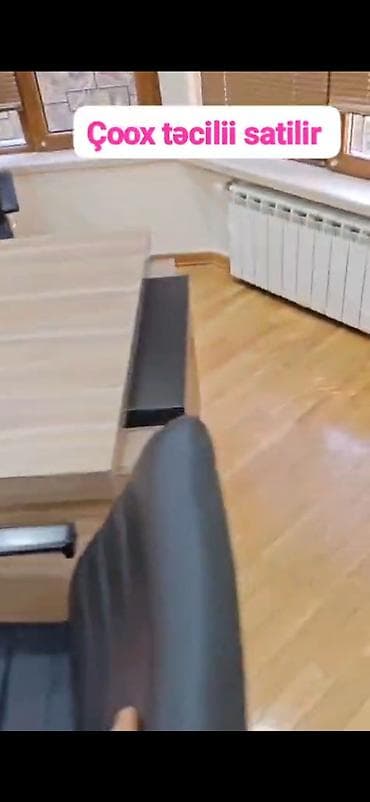 ugur mebel: Kod 99 11 Ofis mebili desd satilir 1600 azn . Yenidir . 2 ay islənib — 2