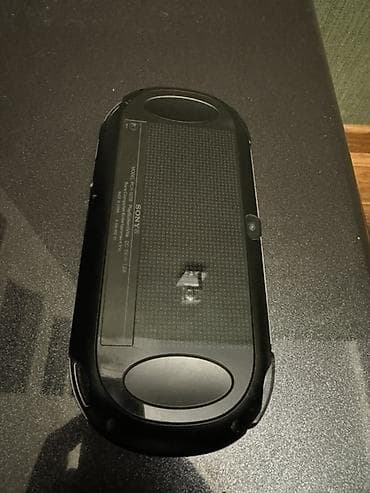 bluetooth aux: Sony PlayStation Vita (PS Vita) əl konsolu - Model: PCH-1000 seriyası — 2