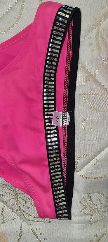 geyim modelleri: Super vəziyətdə kupalnik. LC Waikiki razmer 42, 10 yaşa gedər - — 3