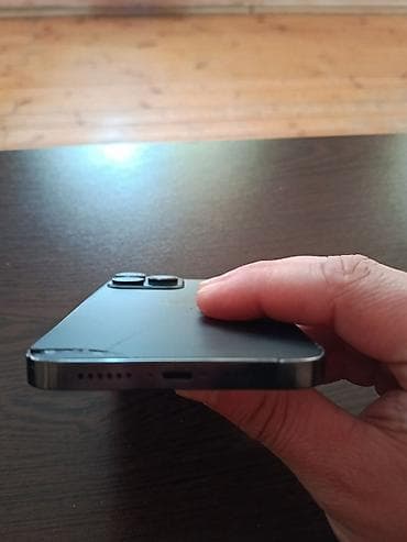 ayfon 7 plus 128 gb: IPhone 11 Pro Max, 256 GB, Qara, Face ID — 3