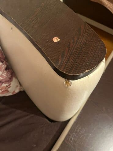 кока кола буквы под крышкой: Künc divan, İşlənmiş — 2