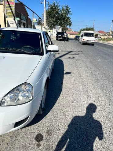 VAZ (LADA) Priora: 1.6 l | 2012 il 268706 km Sedan