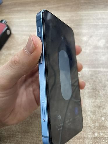 Бытовая техника: IPhone 13, Голубой, Face ID — 5