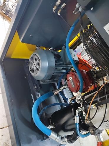 avtoservis avadanligi: Yüksək verimli hava kompressorlarının, satışı təmiriservis xidməti — 3