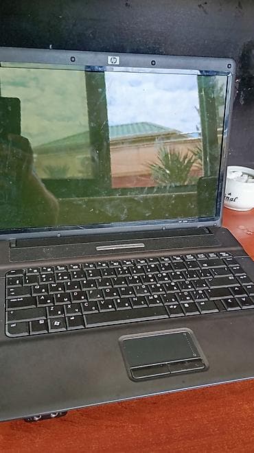 HP 550 noutbuk - Model: HP 550 (p/n: FU411EA#ACB) - Ekran: 15.4" — 3