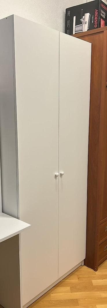 *Sada* Polkali dolab 80 AZN səliqəli işlənib olcu(200sm x80sm) Unvan