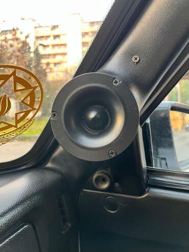 maşın dinamik: Dinamiklər və sabvuferlər, İşlənmiş, Pioneer, Karbon, Rusiya, Ünvandan götürmə, Ödənişli çatdırılma, Rayonlara çatdırılma — 1