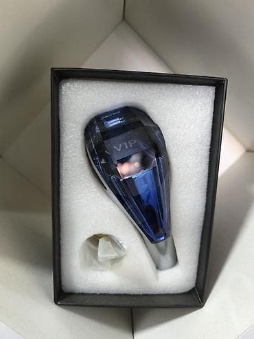 Aksesuarlar və tüninq: Avtomobil üçün VIP aromatizator - Dizayn: Kristal görünümlü, mavi — 1