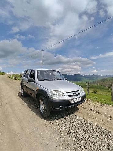 hava kampressor: Chevrolet Niva SUV - Kuzov: 5 qapılı, gümüşü rəngli, plastik qoruyucu — 4