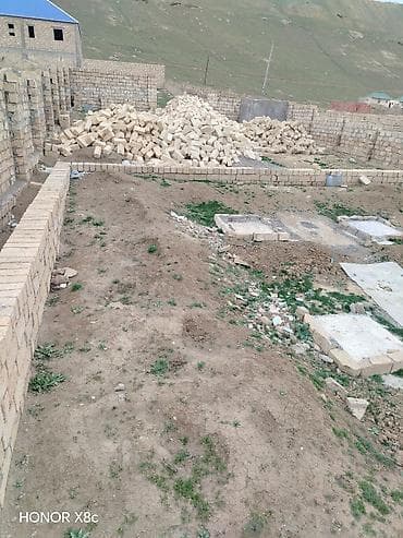 ev saati modelleri: Qumdaşı tikinti daşı – iri həcmdə - Material: yerli təbii qumdaşı — 5