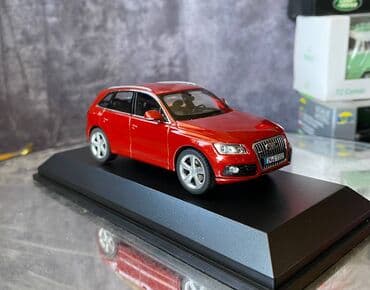 metbex tavan modelleri: Коллекционная модель AUDI Q5 MJ facelift volcano red 2013 Dealer — 16