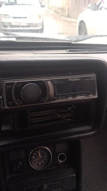 pioner maqintafon 7150: Maqnitol, Pioneer, AUX — 1