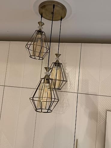 Ev üçün dekor: Çılçıraq, 3 lampa, Metal — 1