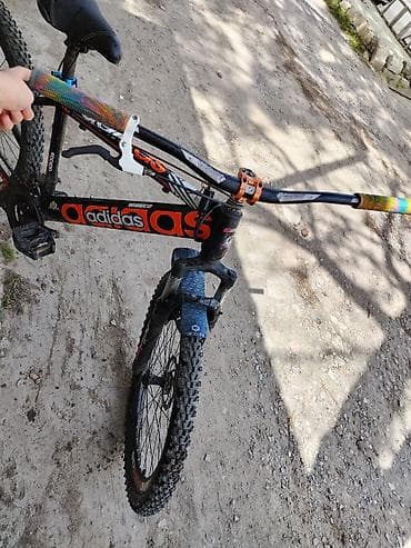 sumqayit velosiped satisi: Dağ/trek tipli velosiped – Adidas brend temalı dizayn Xüsusiyyətlər — 2