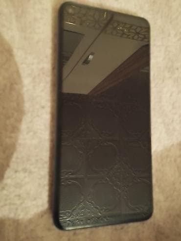 Elanı oxu sonra yaz ayfon modeli ilə barter olunur ayfon 7 nədə 8. 8+