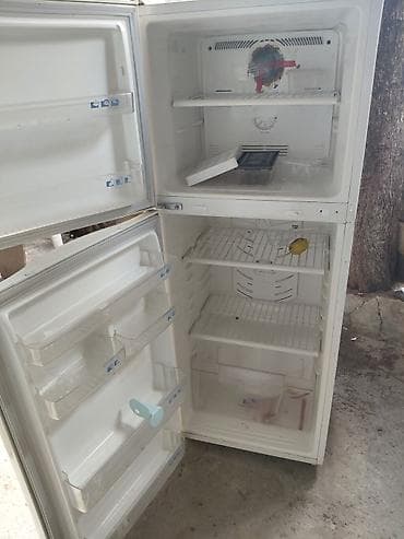 ucuz soyuducular: 2 qapılı Samsung Soyuducu Satılır, rəng - Ağ — 2