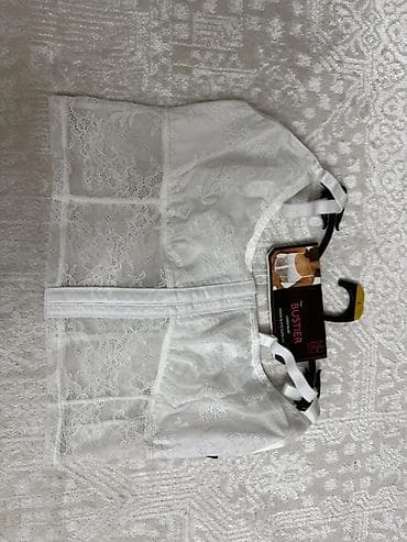 Ağ rəngli krujeva bustyer - Model: Lace Bustier (etiketdə “BUSTIER”)