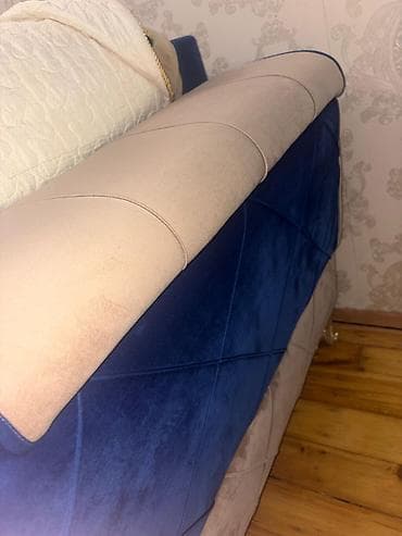 taxda divan: Divan 4.30 uzunu eni 60. Acilmir))) baza var. Qiymet 300 azn — 7