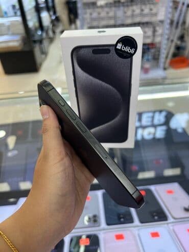 mak matte mousse: IPhone 14 Pro, Graphite, Face ID — 3