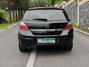 volkswagen passat 2004: Opel Astra: 1.3 l | 2005 il 502000 km Hetçbek — 4