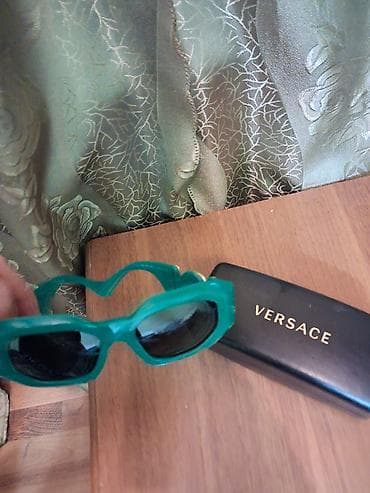 Eynəklər: Gün eynəyi, Versace — 5