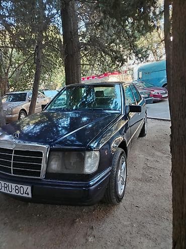 mercedes e class: Mercedes-Benz E 230: 2.3 l | 1990 il Sedan — 5