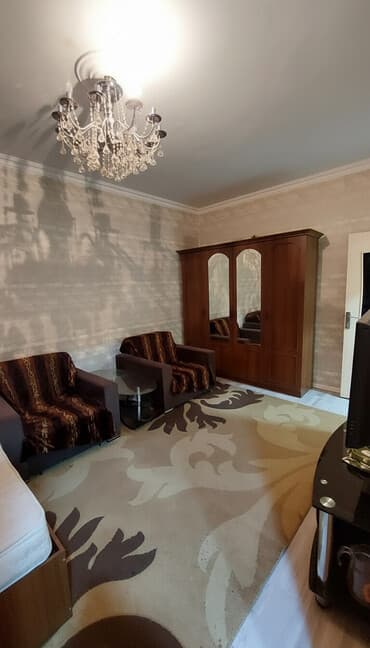 Əcəmi metrosuna 3 dəqiqəlik məsafədə yerləşən fransız proyekt köhnə