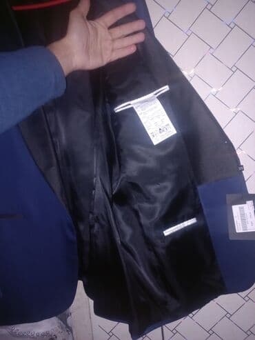 Digər kişi geyimləri: Pencək, Naxışsız — 4