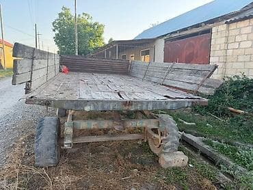 dərman səpən traktor: T40 traxtor satılır 2 dənə lapet birdə çala çıxaranla birlikdə traxdor — 4