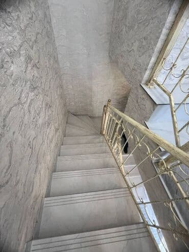 hovsanda obyekt satılır: 4 otaqlı, 200 kv. m, Yeni təmirli — 23