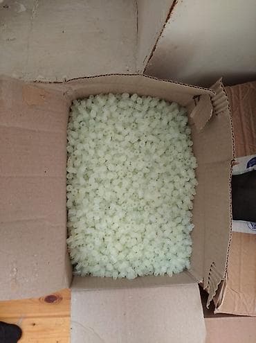 kosu bandi: Məhsul: Şüşə mini flakonlar və plastik qapaqlar (kütləvi qablaşdırma) — 2