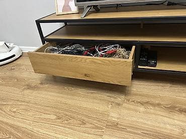 polka satilir: Düz TV altlığı, Polkalı, Laminat — 4